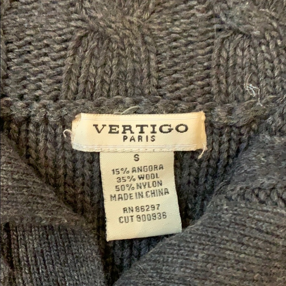 Sweater - Picture 3 of 3